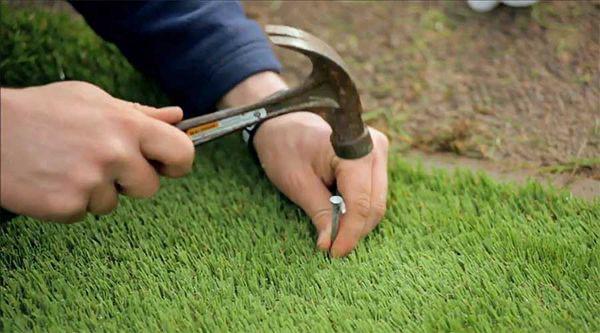 Turf Nails 6” Galvanized